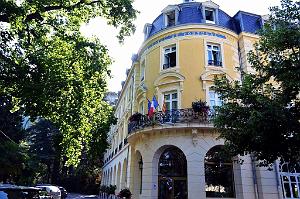 1 VERNET LES BAINS - PO - LE VIILAGE (69)